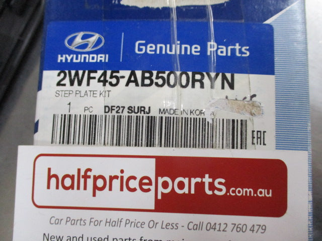 Hyundai Santa Fe Genuine Door Scuff Plate Set (Black) New Part