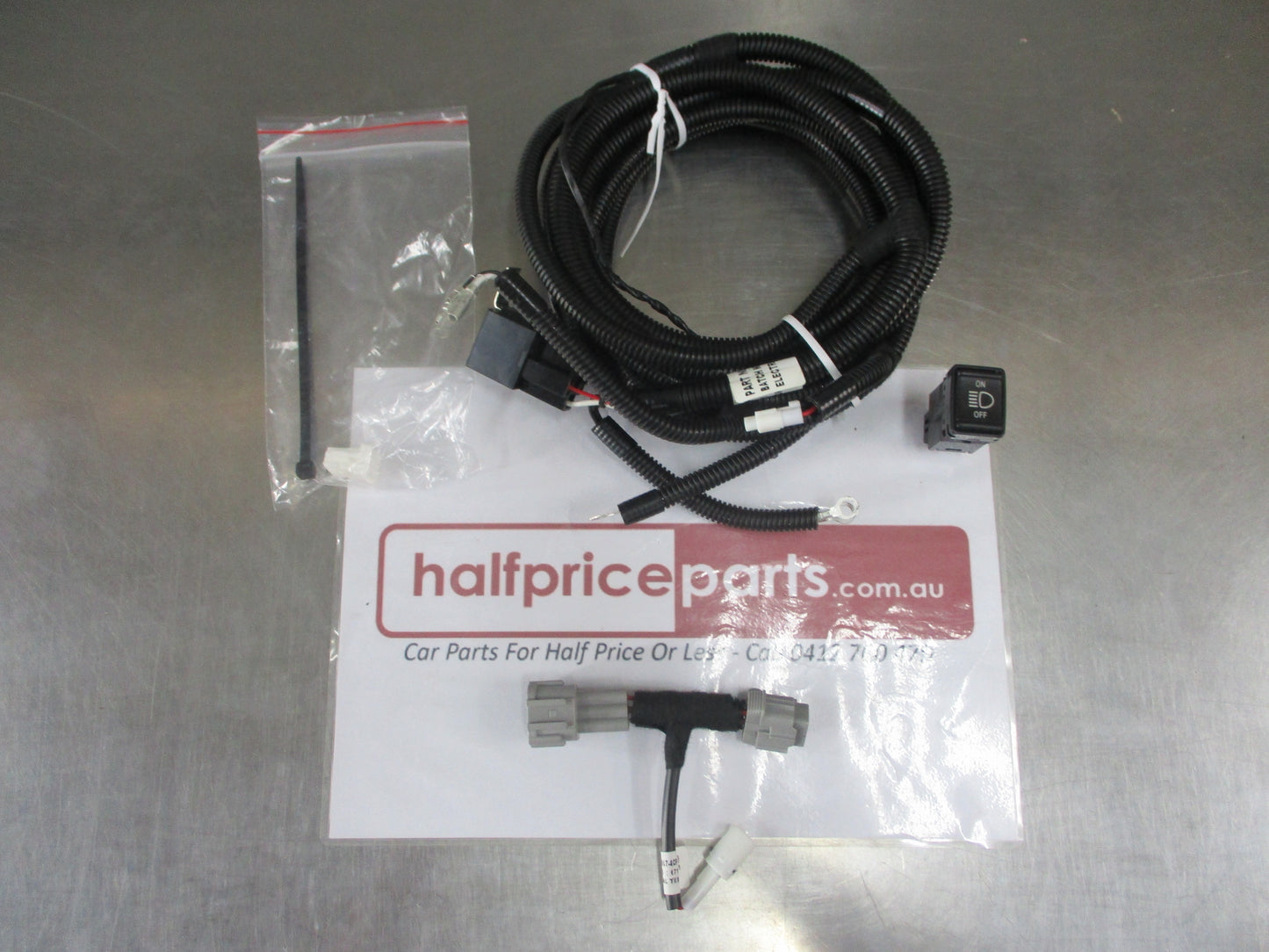 Nissan X-Trail T32 Genuine Driving Light Wiring Kit New Part