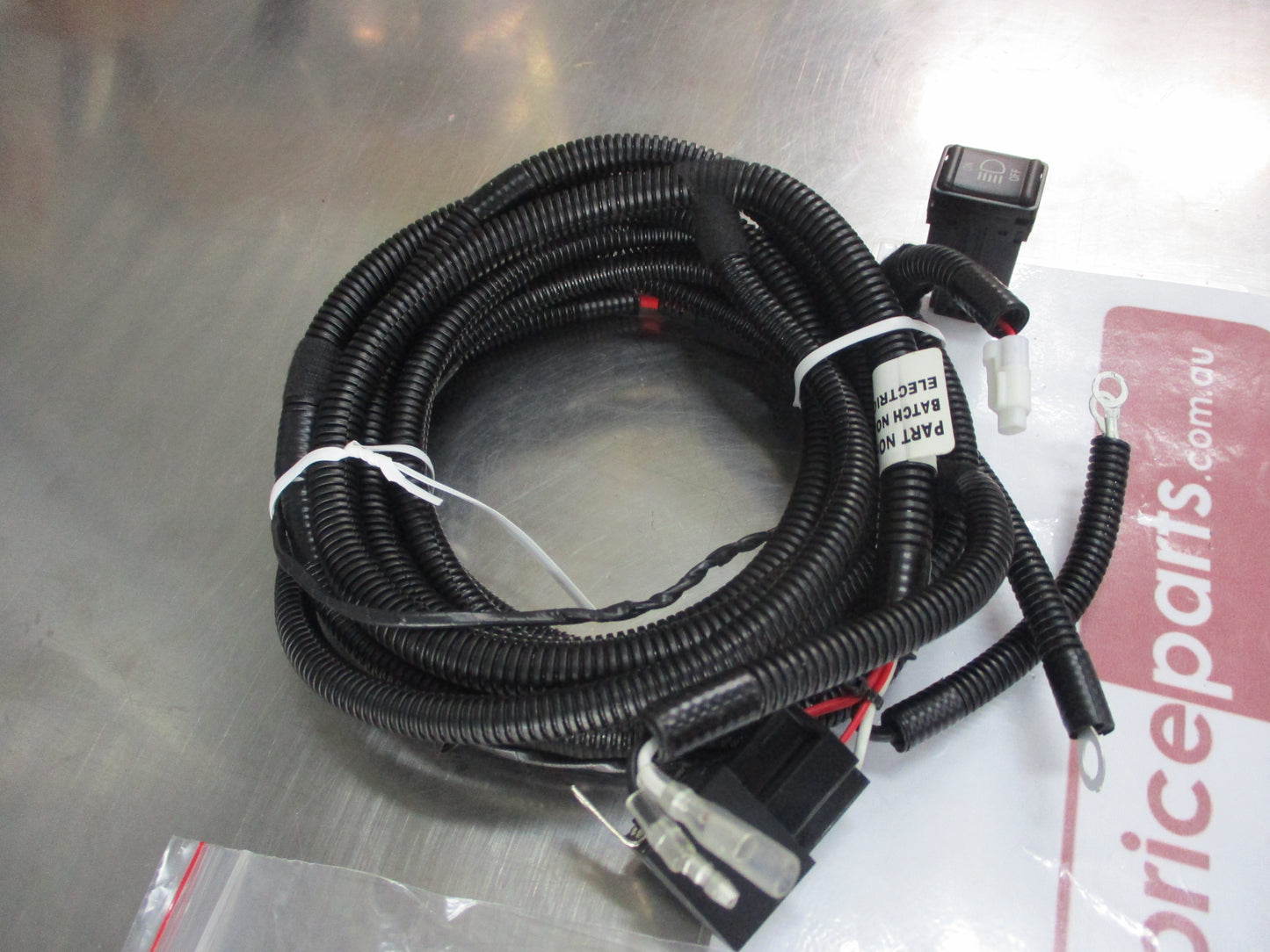 Nissan X-Trail T32 Genuine Driving Light Wiring Kit New Part