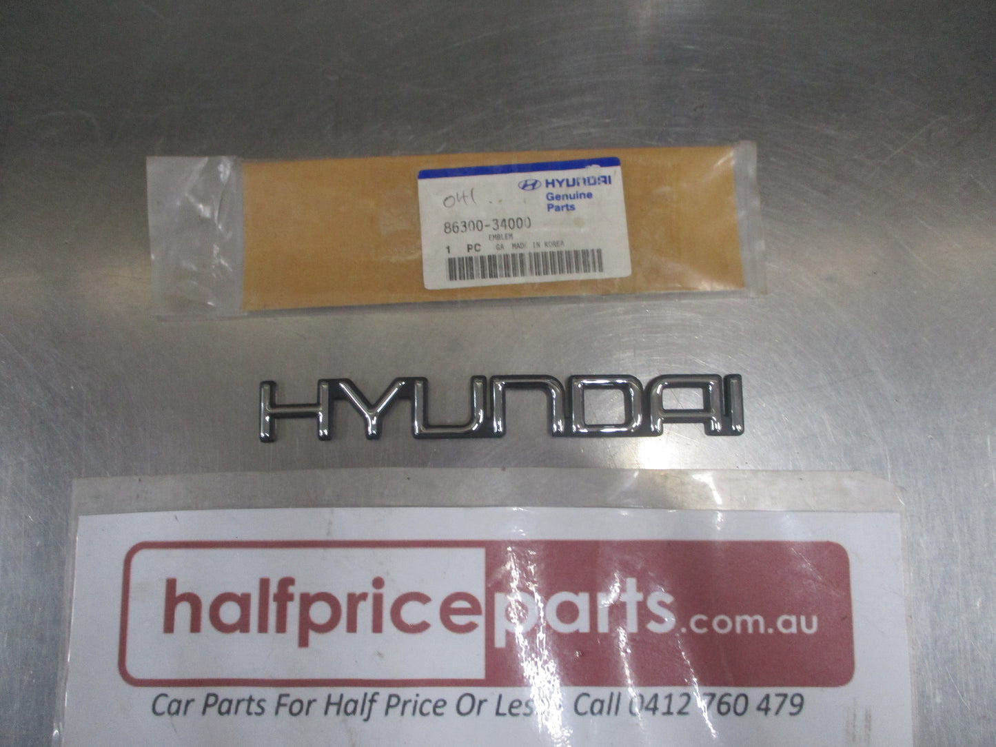 Hyundai Sonata Genuine Chrome And Black Rear Boot Emblem New Part