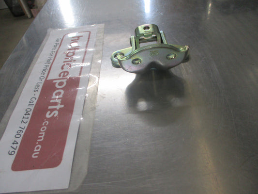 Hyundai Iload/I-Max Genuine Left Hand Lower Front Door Hinge New Part