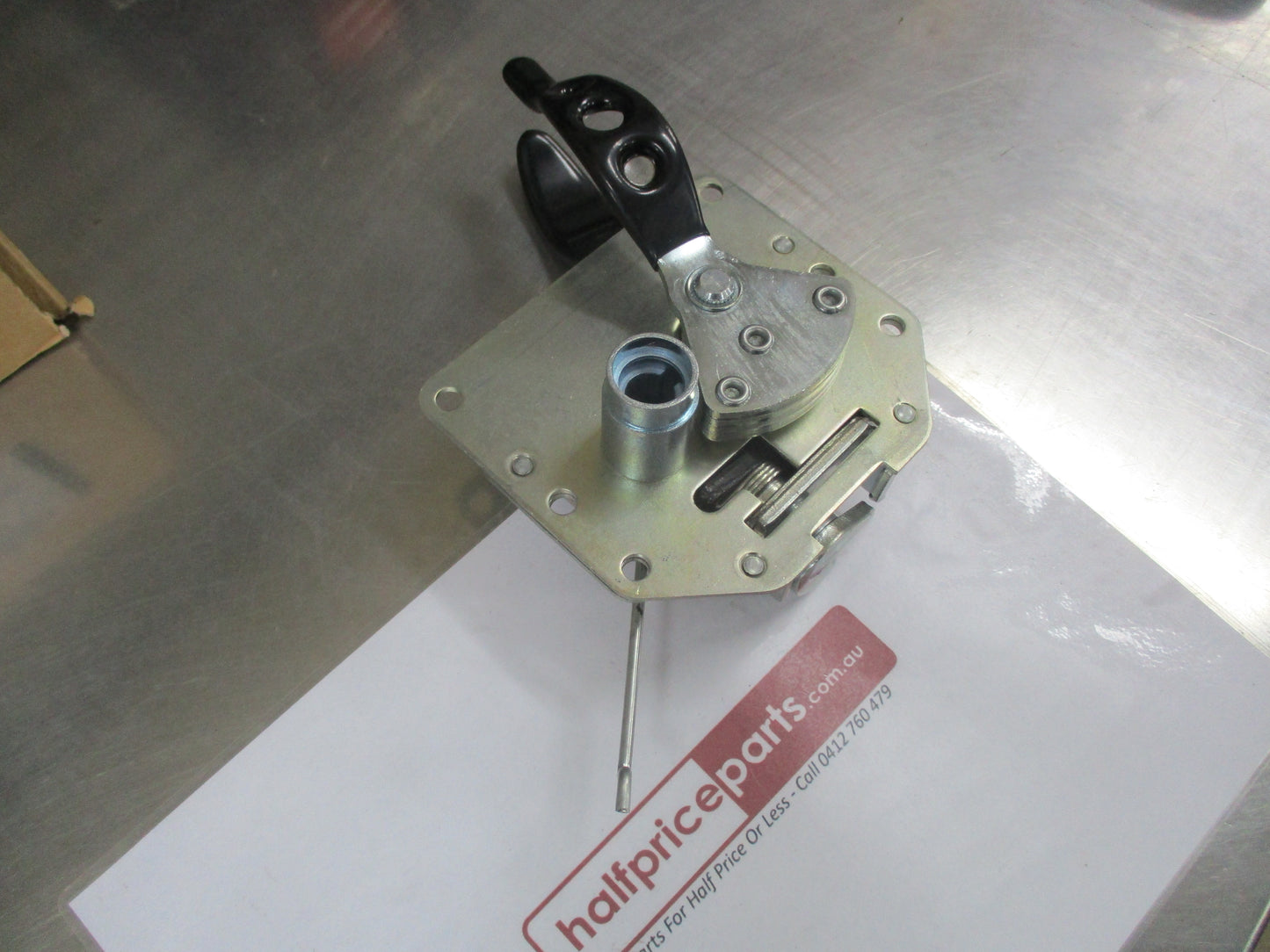 Land Rover Defender Genuine Rear Door Lock Assy New Part