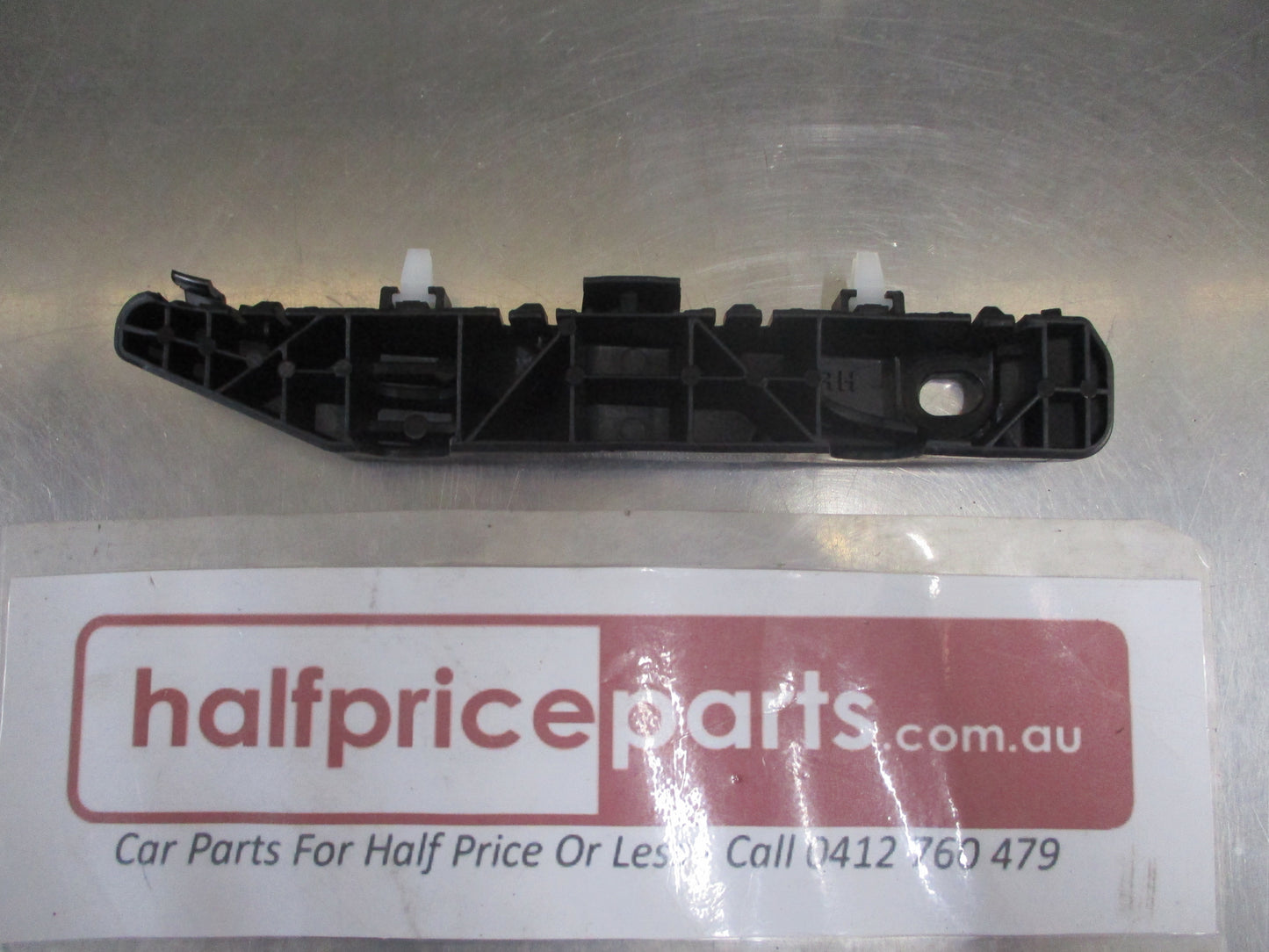 Hyundai Sonata Genuine Right Hand Side Front Bumper Bracket New Part