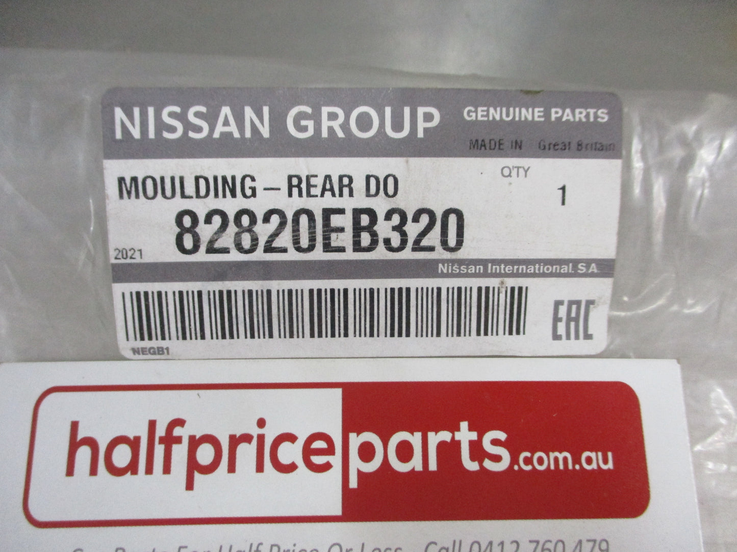 Nissan Navara D40M Genuine Rear Door Molding New Part