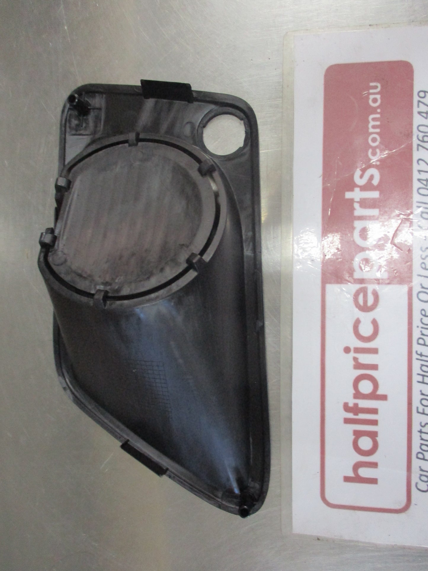 Holden RG Colorado Genuine Right Hand Front Safari Bull Bar Fog Light Bezel New Part