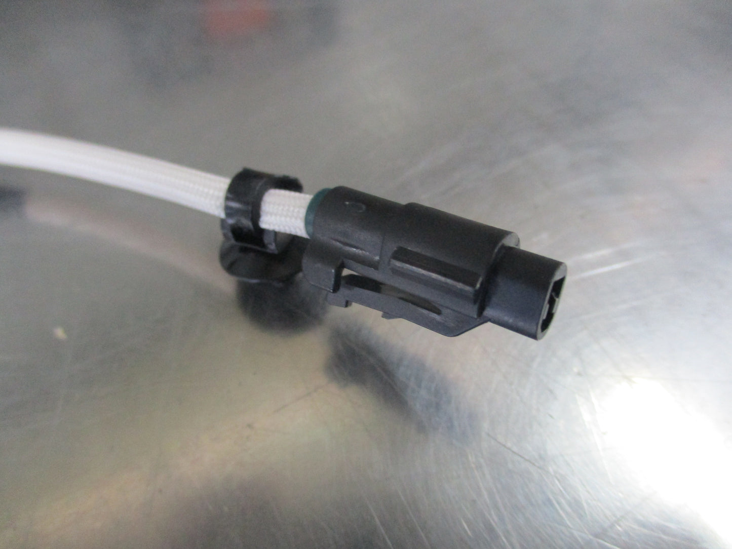 Subaru Forester / Legacy / Outback / XV Genuine Engine Oil Level Sensor New Part