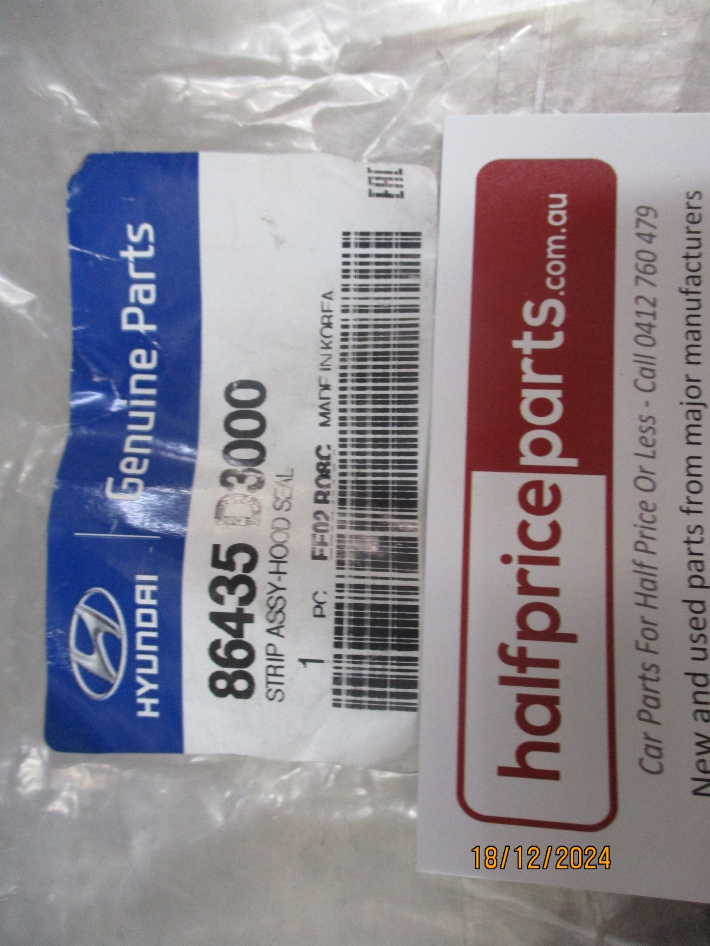 Hyundai Tucson Genuine Front Rubber Bonnet Seal Strip New Part