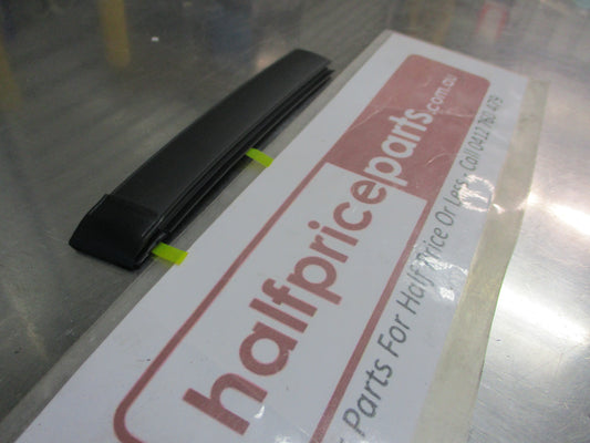 Holden RG Colorado Crew Cab Genuine Passenger Front Roof Moulding New Part