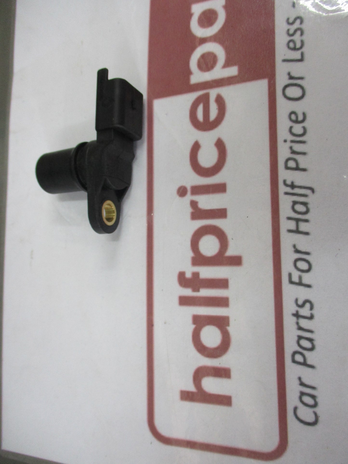 Nissan GU Patrol Genuine ZD30CR Camshaft Position Sensor New Part