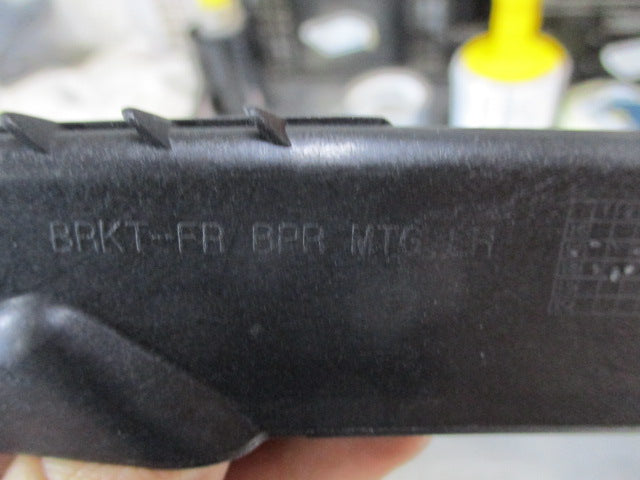 Hyundai Elantra Genuine Left Hand Front Upper Bumper Cover Support New Part