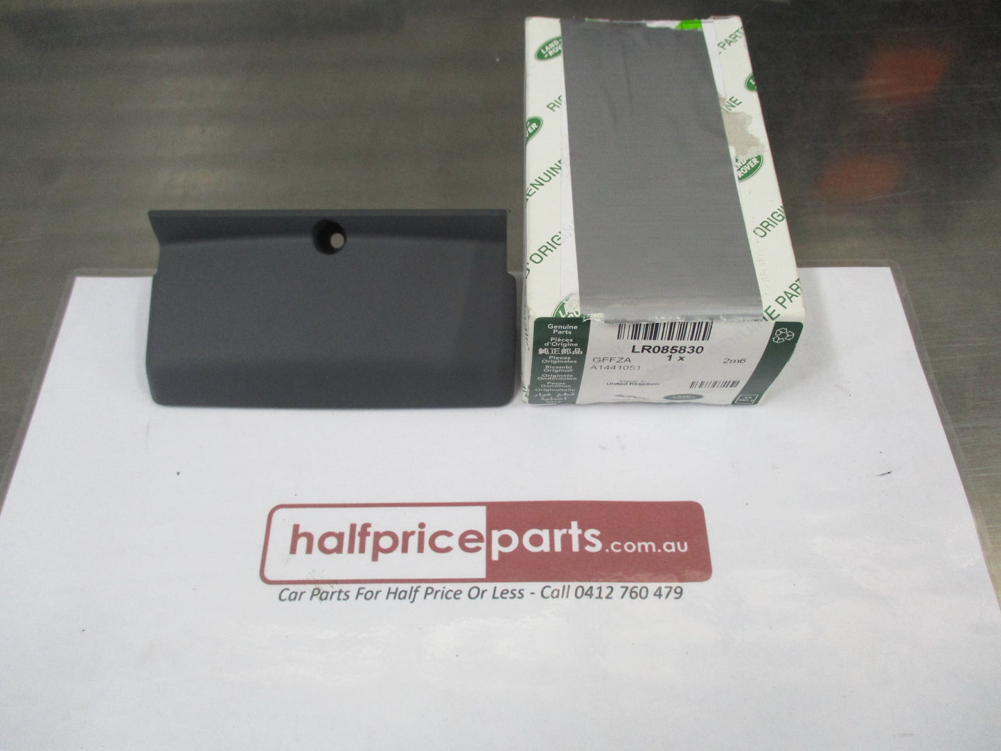 Land Rover Range Rover Sport Genuine Head Rest Screen Bracket Moulding New Part