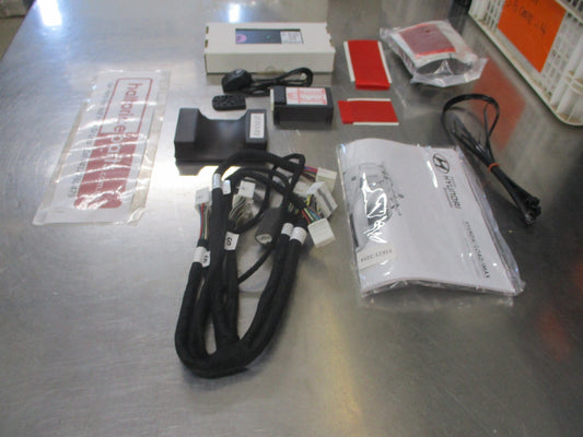 Hyundai Iload/IMax Genuine Hands Free Bluetooth Kit New Part