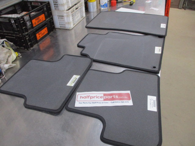Mercedes Benz GLA 250 Genuine Set Of 4 Carpet Mat Set New Part