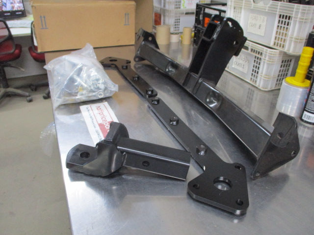 Subaru Outback Genuine Heavy Duty Class 4 Tow Bar Kit With Wiring Loom New Part