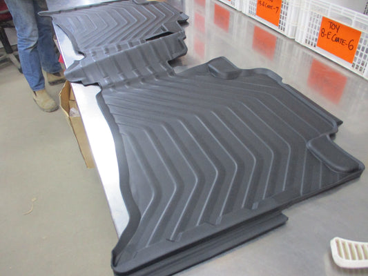 Toyota Fortuner Genuine 2nd Row 1 Piece Rubber Floor Mat New Part