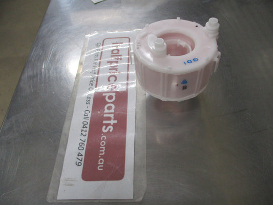 Hyundai Accent/IX35/Santa Fe Genuine Fuel Pump Filter New Part