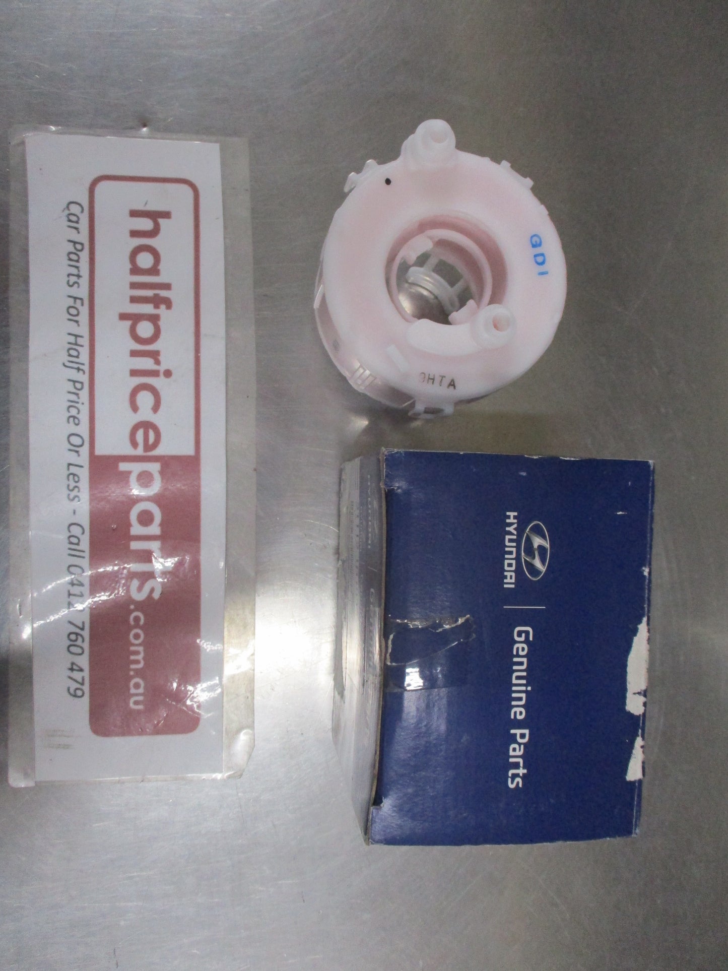 Hyundai Accent/IX35/Santa Fe Genuine Fuel Pump Filter New Part
