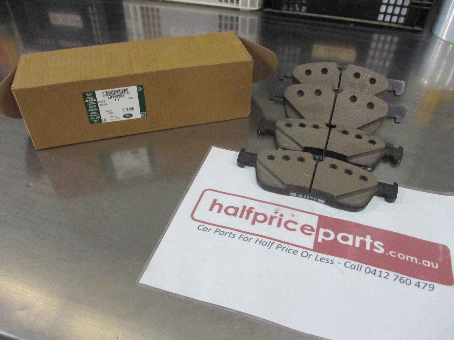 Land Rover Discovery Sport Genuine Front Brake Pad Set New Part