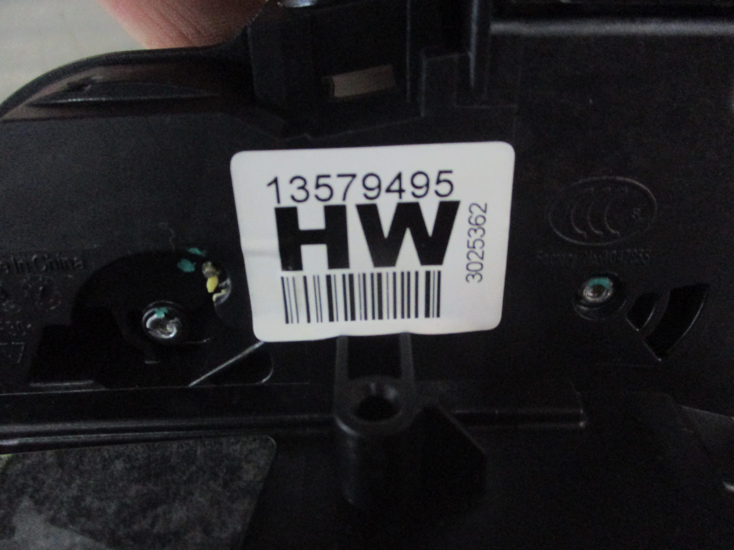 Holden JG/JH Cruze Genuine Right Hand Front Door Lock Actuator New Part