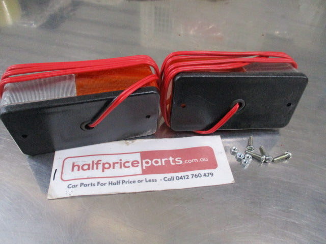 Trailer Lights (Pair) Indicator And Park Light - New Part