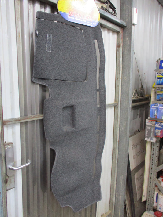 Shevron Dash Mat (Grey) Suits Holden CG Captiva 7 New Part