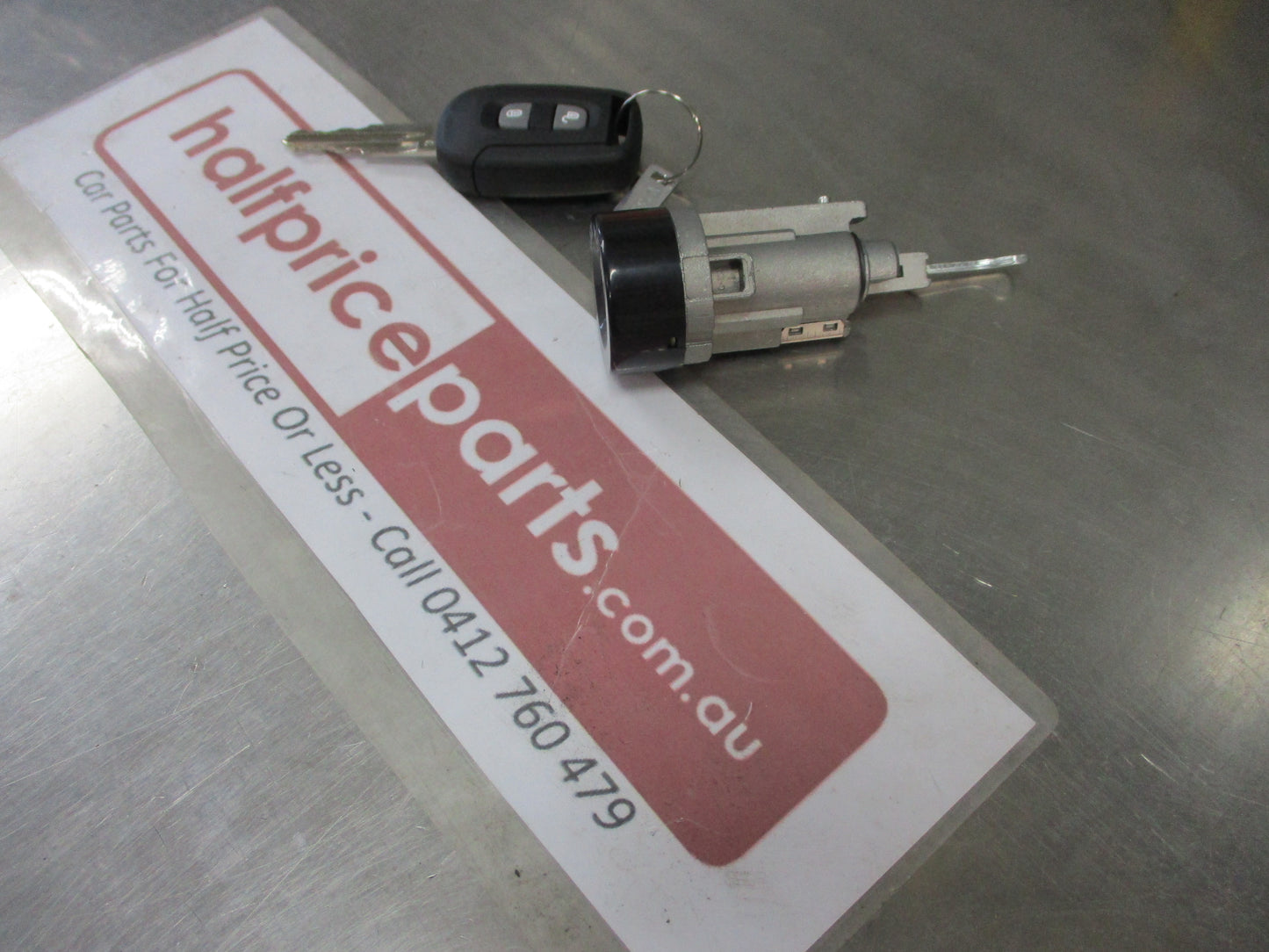 Holden PG Captiva Genuine Remote Key And Ignition Barrel New Part