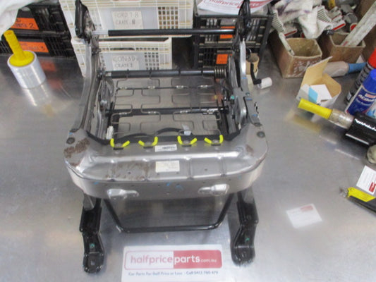 Hyundai Iload Genuine Passenger Electrical Type Seat Base New Part