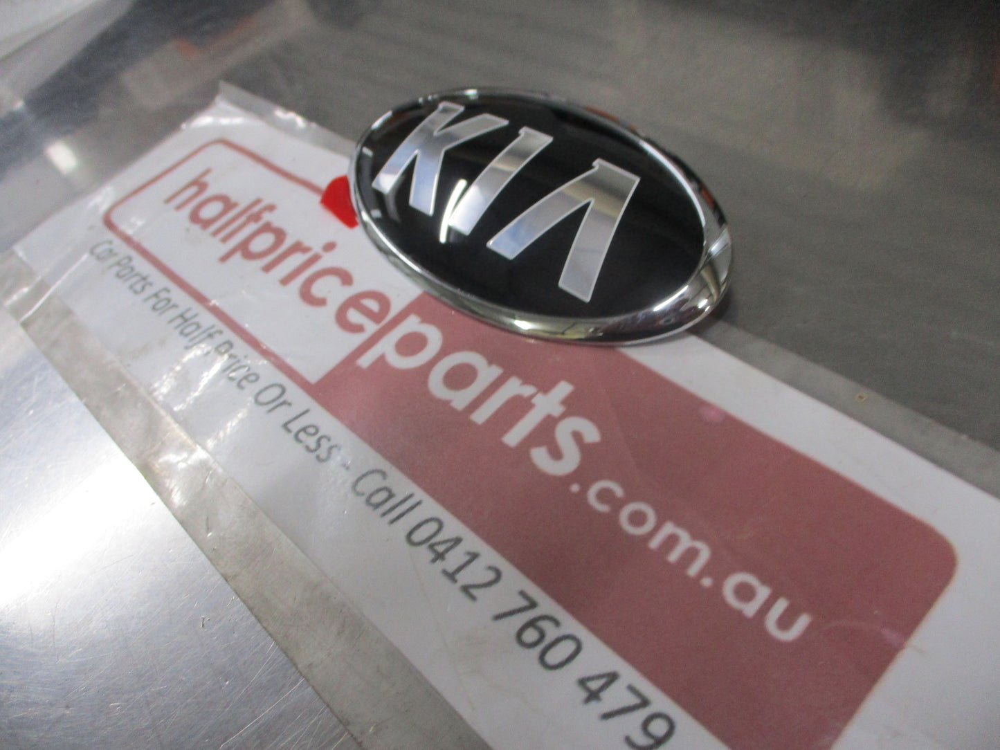 Kia Optima Genuine Rear Center Black And Chrome Boot Emblem New Part