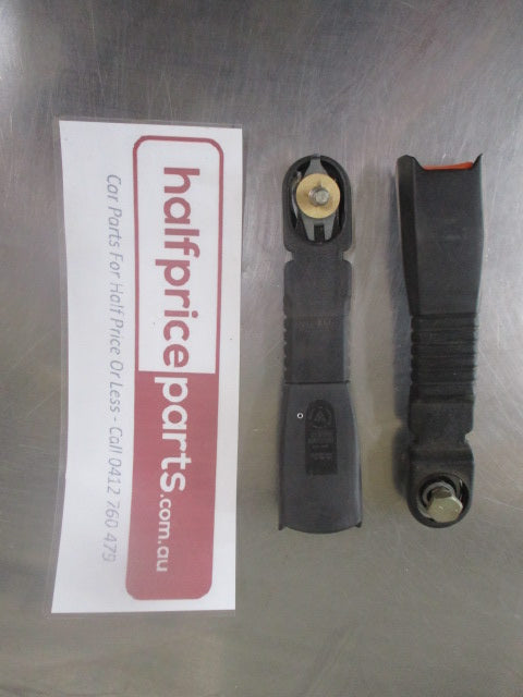 Universal Seat Belt Buckle Kit Suits Mitsubishi Various Older Makes and Models New Part