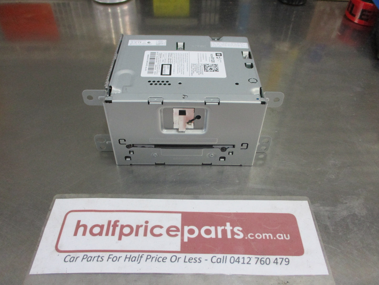 Holden VF SSV Ute (Only) Genuine CD Player Single Receiver Navigation System New Part