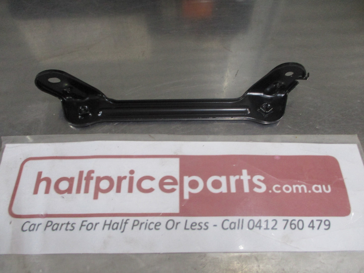 Kia Carnival Genuine Right Hand Assist Strap Bracket New Part