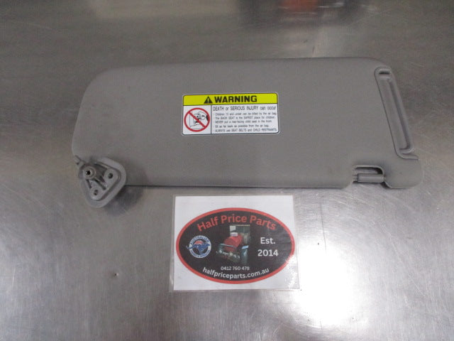 Hyundai Santa Fe Genuine Left Hand Front Sun Visor (Passenger) New Part