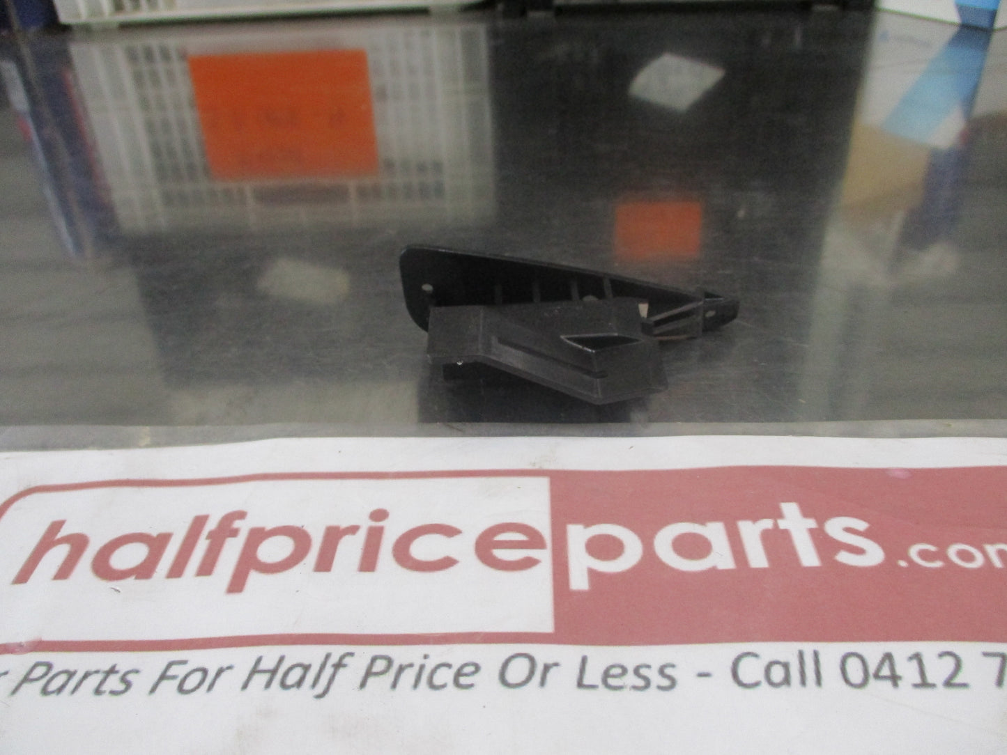 Kia Spectra Genuine Right Hand Front Bumper Side Bracket New Part