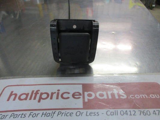 Holden Captiva CG7 Genuine Right Hand Rear Seat Recliner Actuator Cable New Part