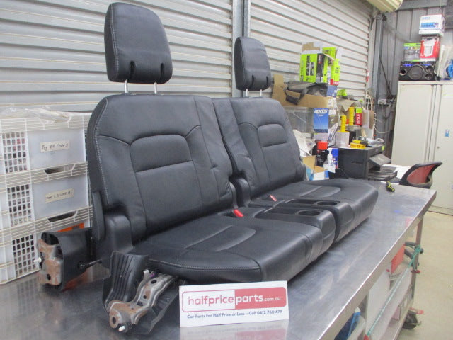Toyota Landcruiser VX/Sahara Genuine 3rd Row Rear Seats Leather New Part