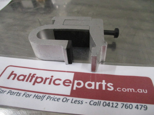 20mm Ute Canopy Clamp Without Lip - New Part