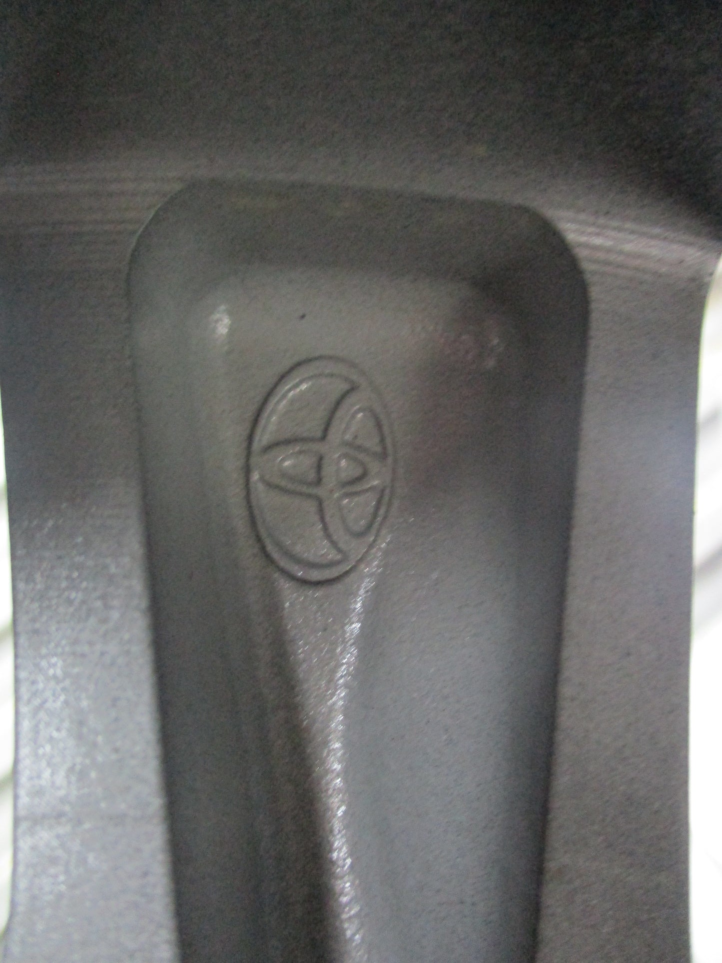 Toyota Fortuner/Hilux Genuine Set Of 4 Alloy Wheels No C/Caps Used Part VGC