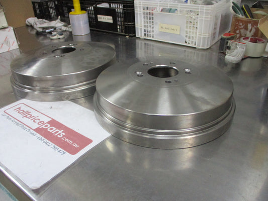 RDA Rear Brake Drums (Pair) Suits Kia Carnival KV 2.5Ltr New Part