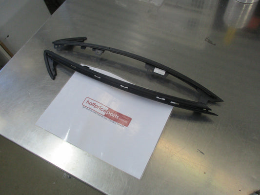 Citroen C4 Picasso Genuine Left & Right Fog Light Brackets New Part