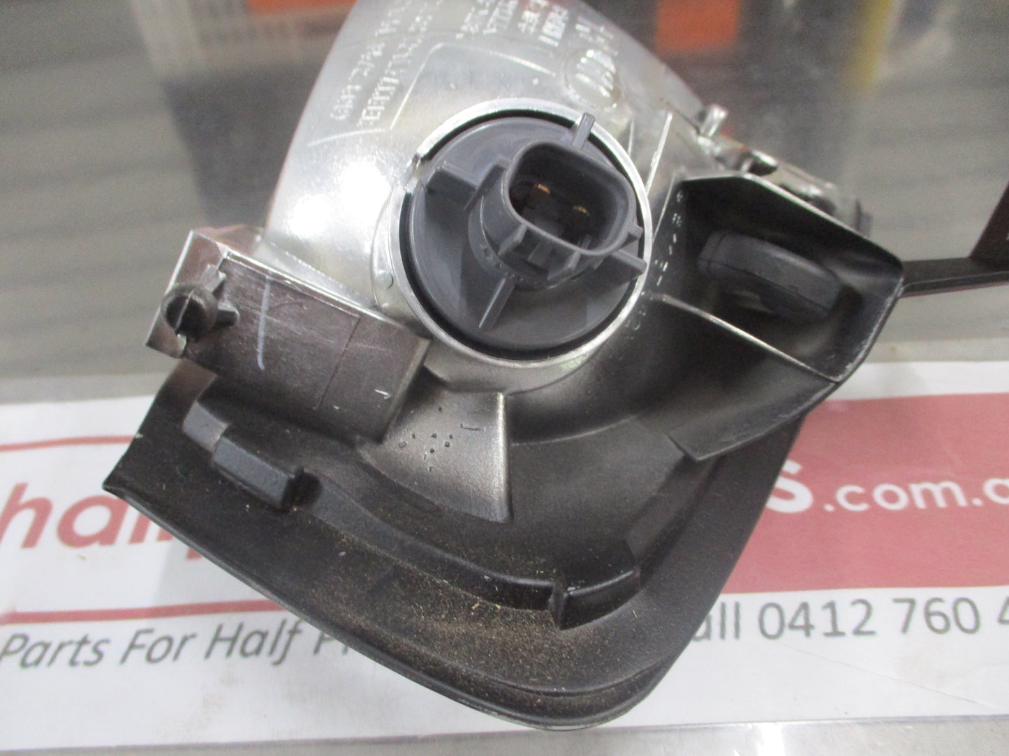 Mazda 323 BJ Genuine Right Hand Front Indicator Light Assembly New Part