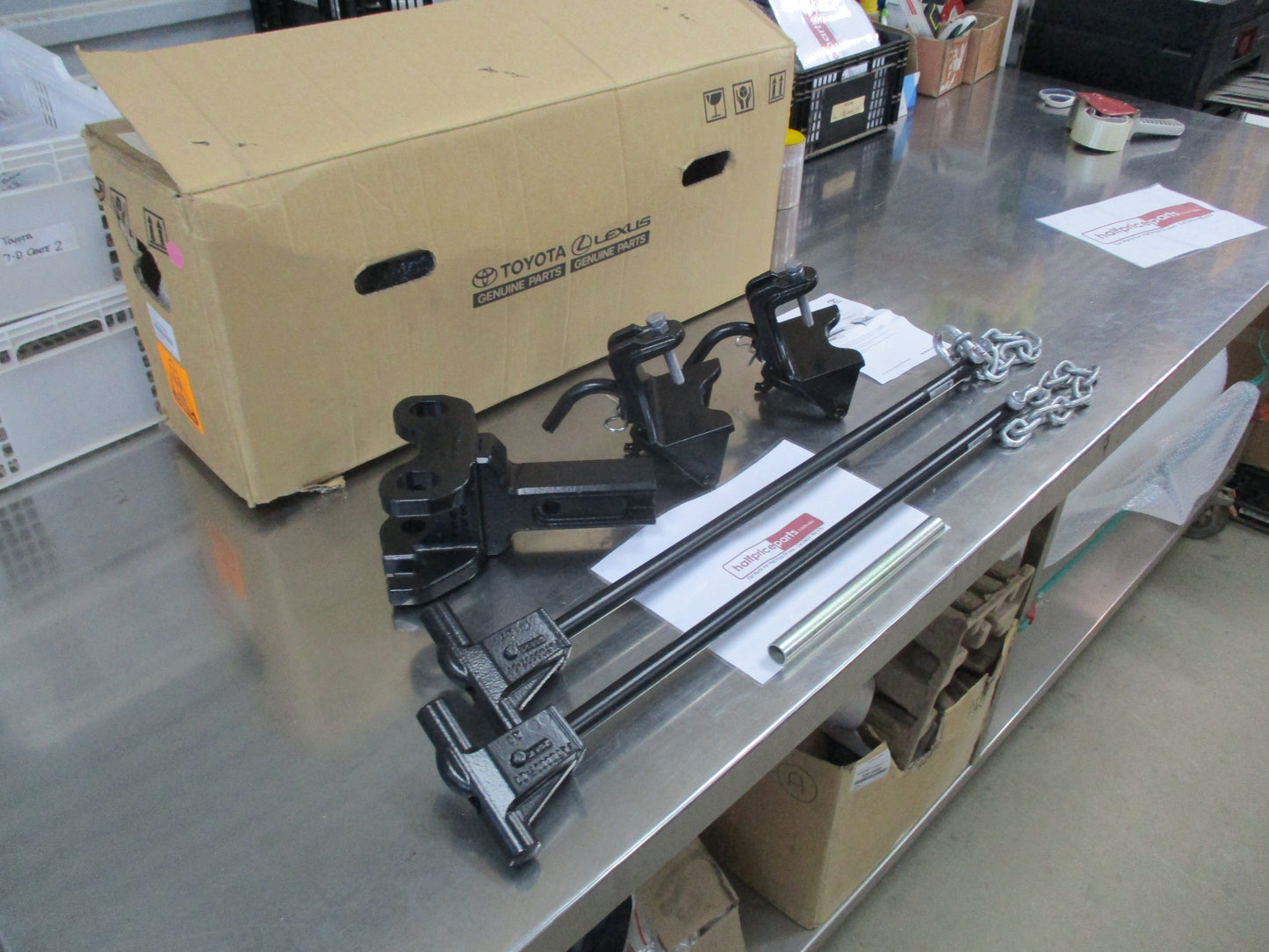 Toyota Kluger Genuine Load Distribution Hitch 2000kg New Part