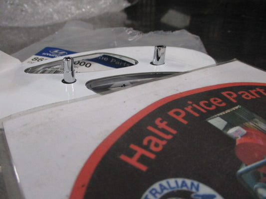 Hyundai Elantra Genuine Chrome Front Grille Emblem New Part