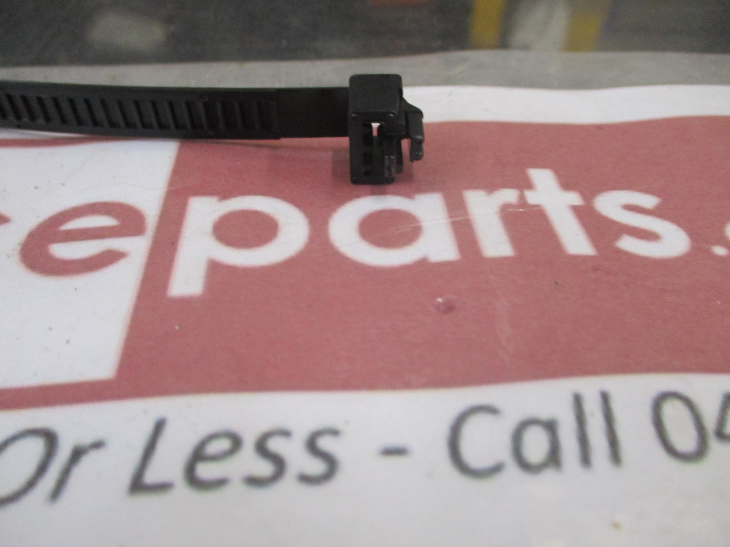Mazda BT-50 Genuine Engine Cable / Zip Tie New Part
