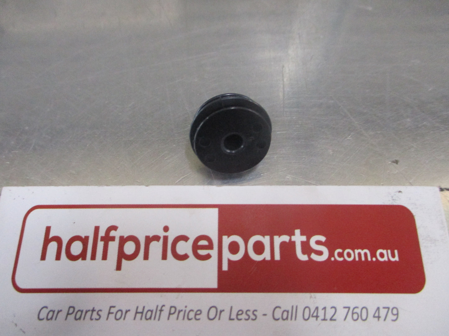 Mazda BT-50/Eunos/MX-5/ Genuine Door Card Fastener Clip New Part
