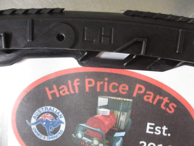 Hyundai Elantra Genuine Left Hand Front Side Bumper Bracket New Part