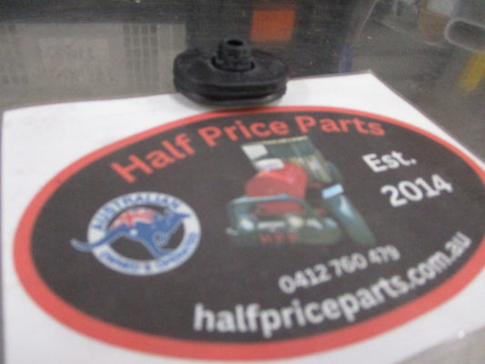 Hyundai Tucson Genuine Rear Tail Gate Washer Hose Grommet New Part