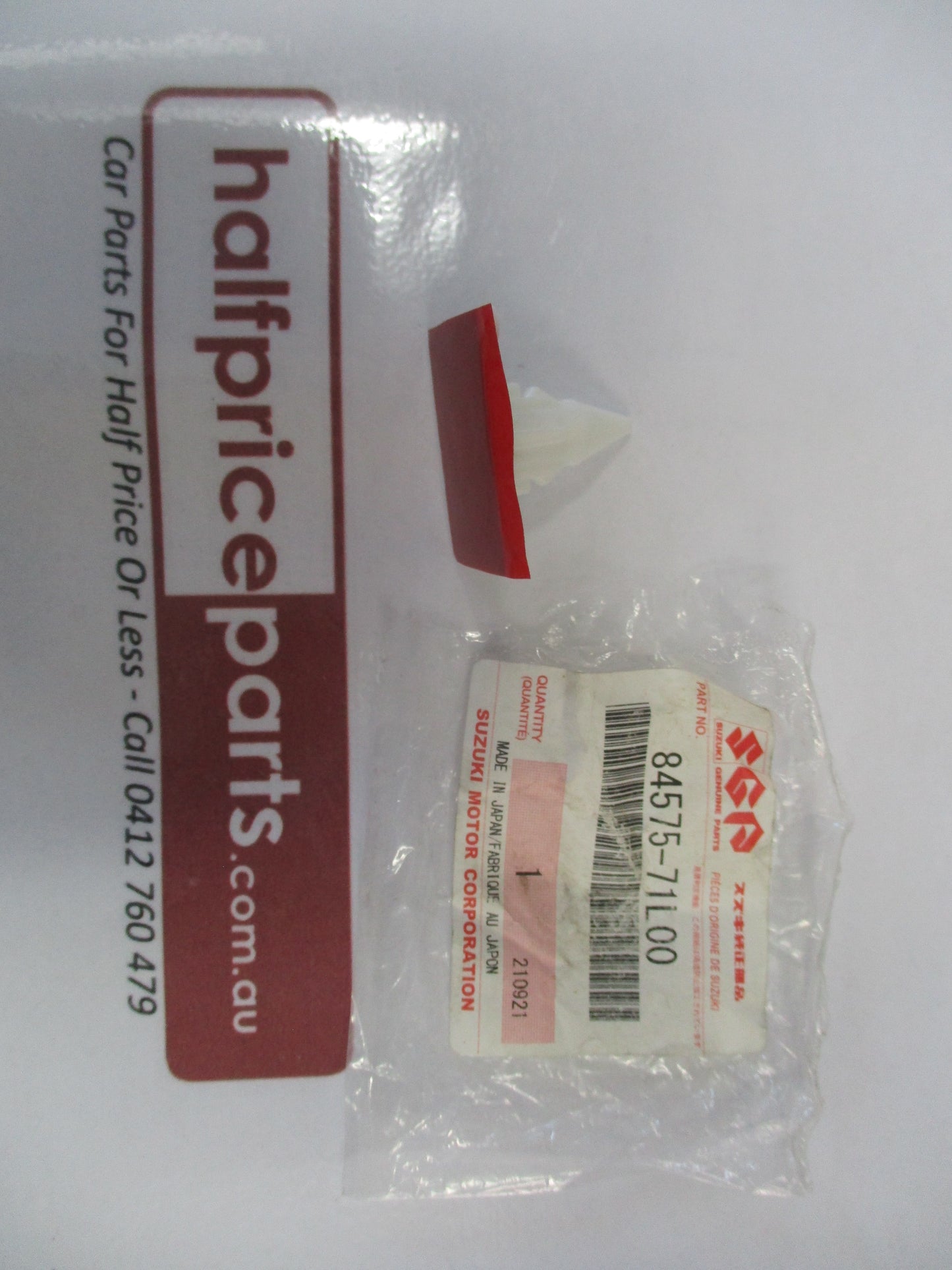 Suzuki Swift Genuine Glass Clip Fastener New Part
