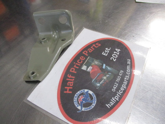 Hyundai Iload Genuine Left Front Guard Inner Metal Bracket New Part