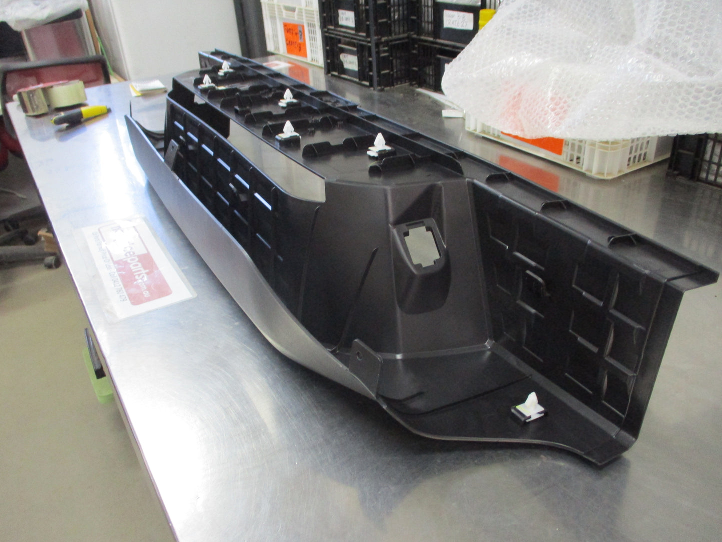 Holden RG Colorado Genuine Rear Step Center Plastic Protector New Part