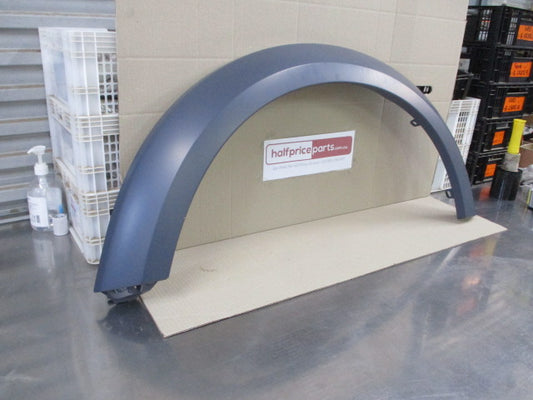 Land Rover Discovery LR3 / LR4 Genuine Left Hand Front Flare ONLY New Part